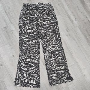 H&M Brown and White Leaf Print Pants